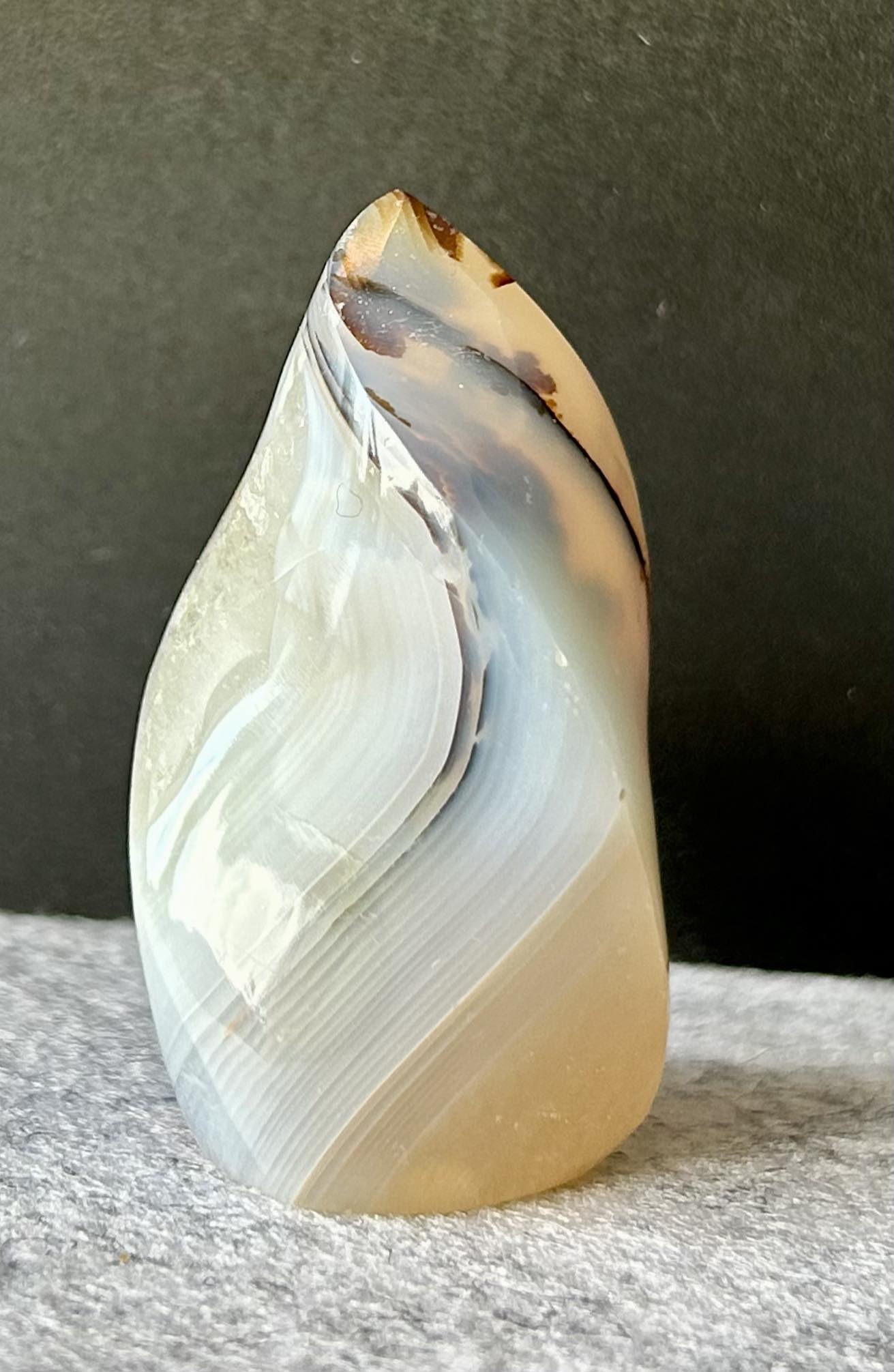 Small Agate Flame