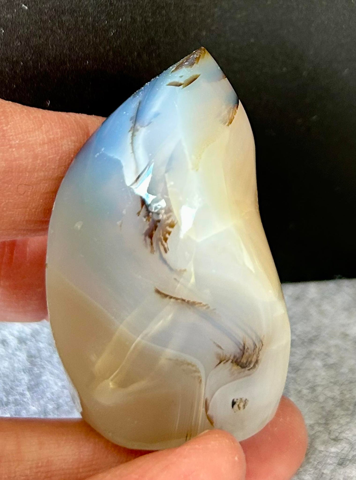 Small Agate Flame