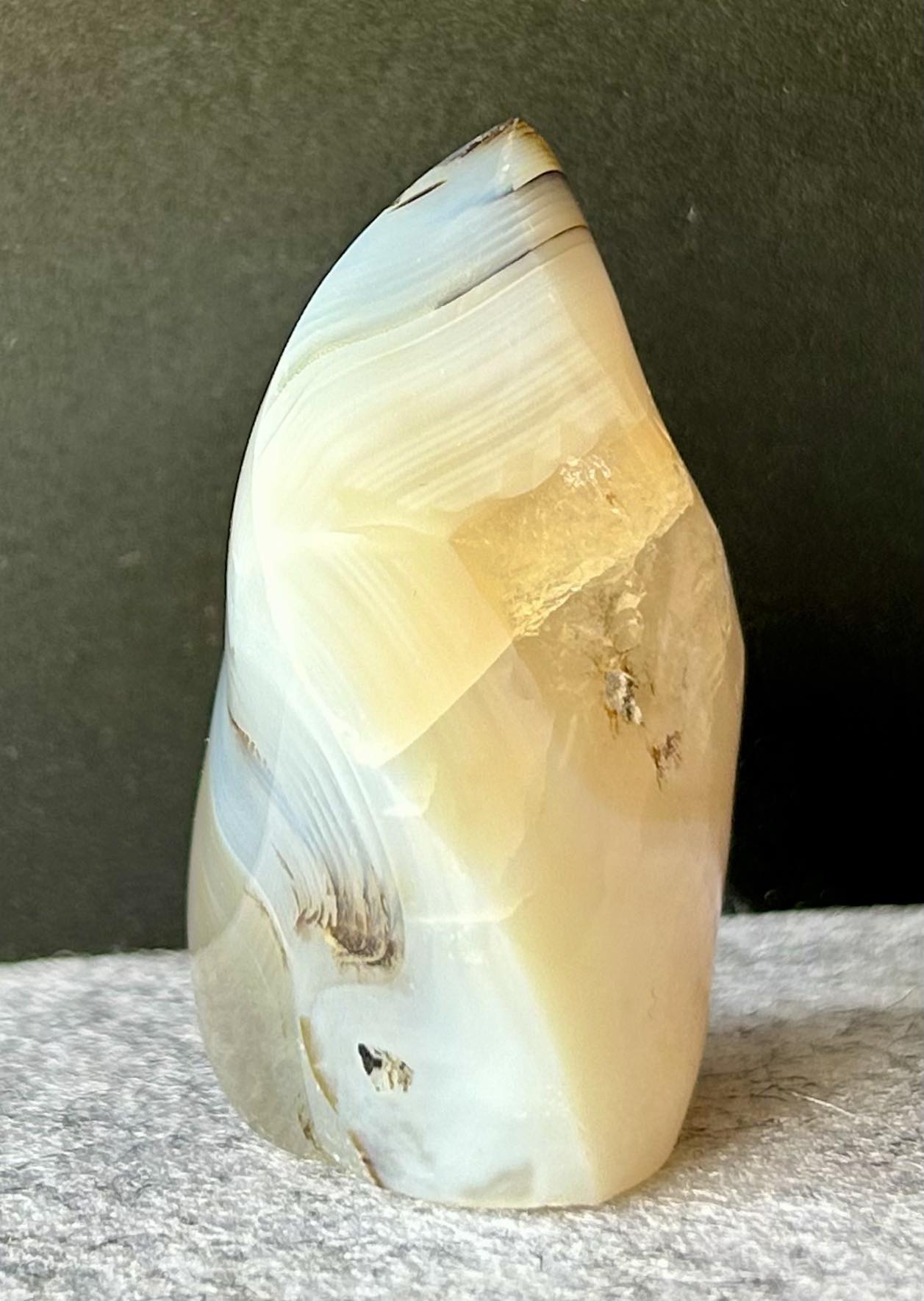 Small Agate Flame