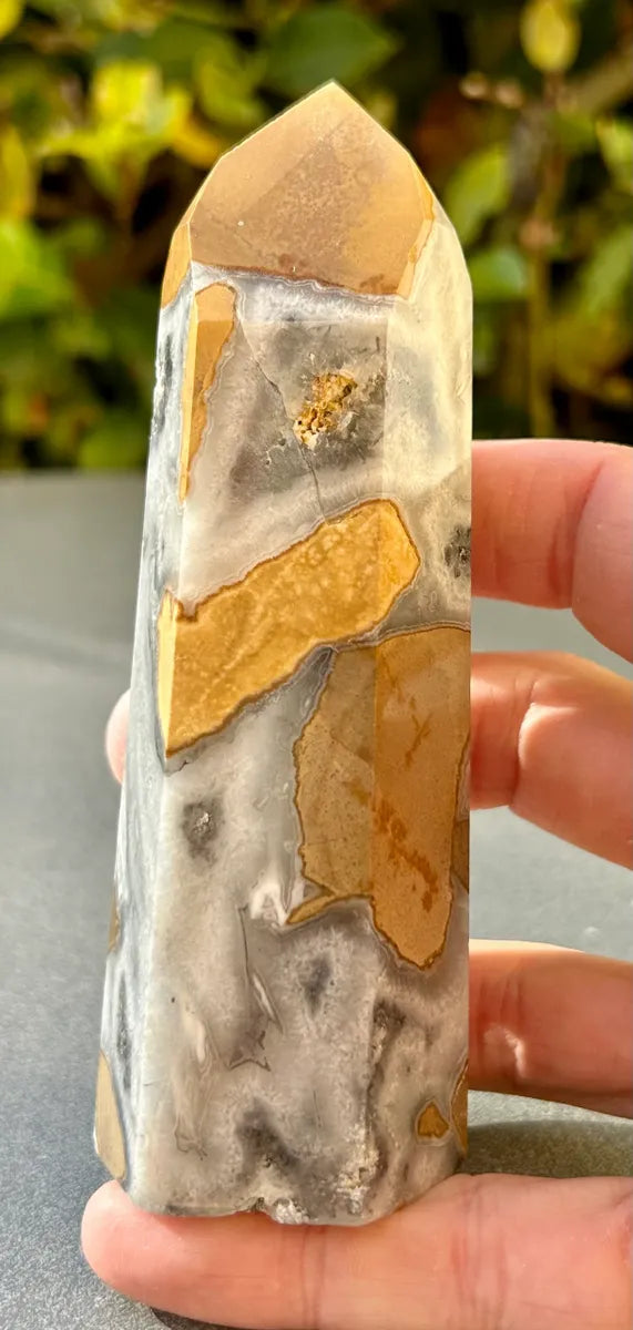Mosaic Chalcedony Quartz Tower (2)