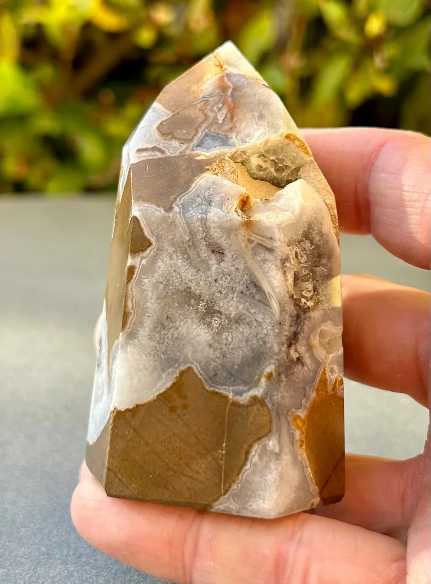 Mosaic Chalcedony Quartz Tower