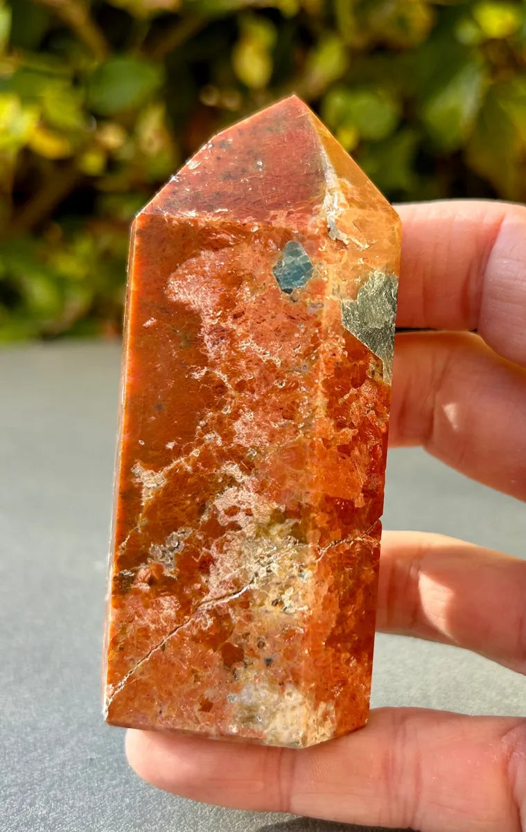 Apatite in Calcite Tower