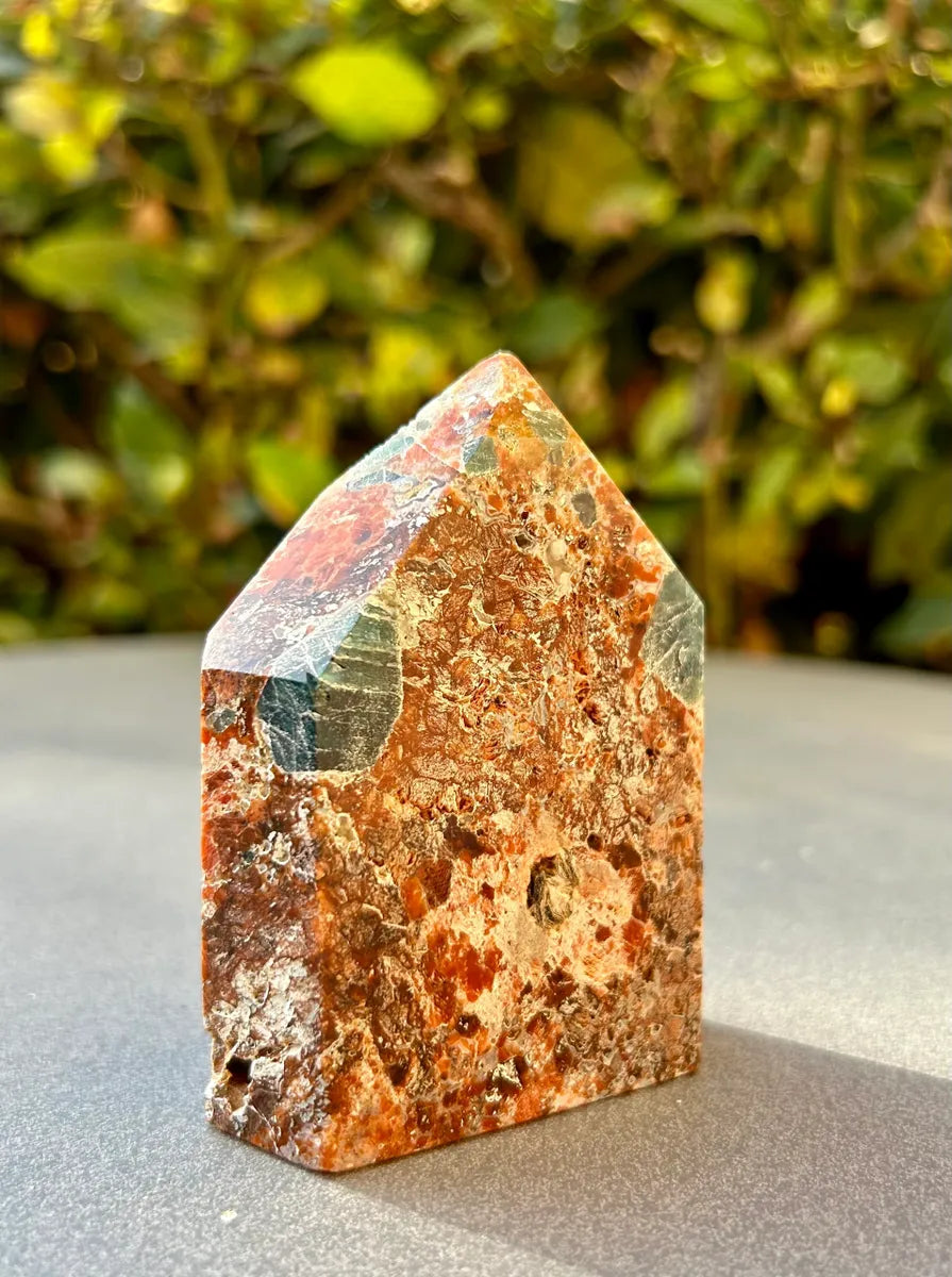 Apatite in Calcite Tower