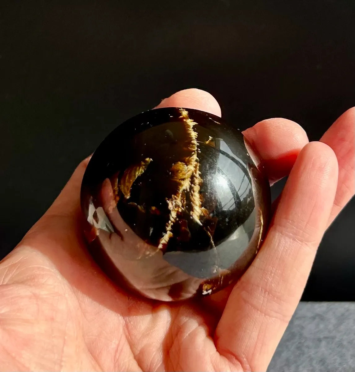 Amber Sphere