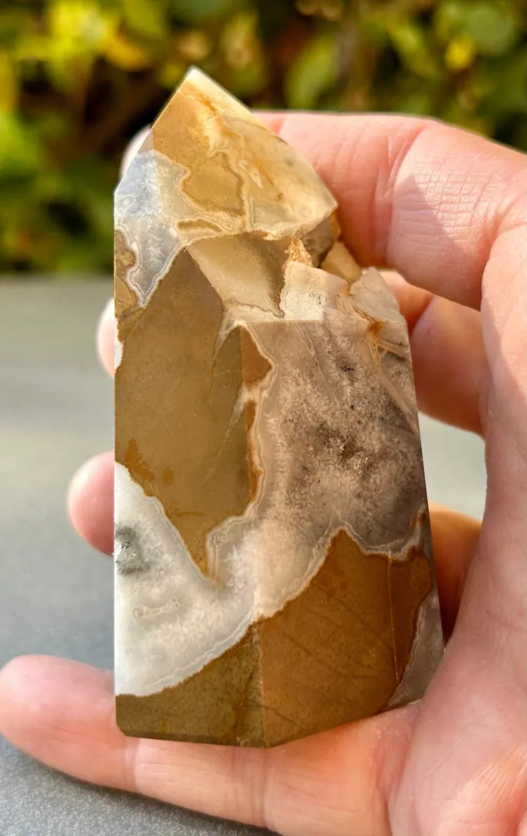 Mosaic Chalcedony Quartz Tower