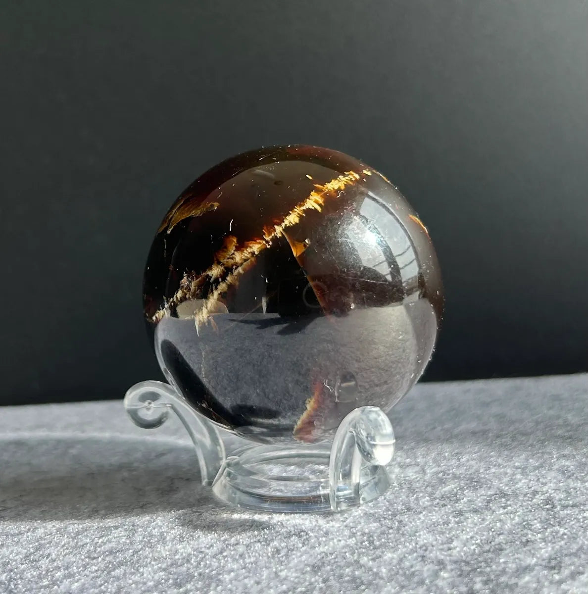 Amber Sphere