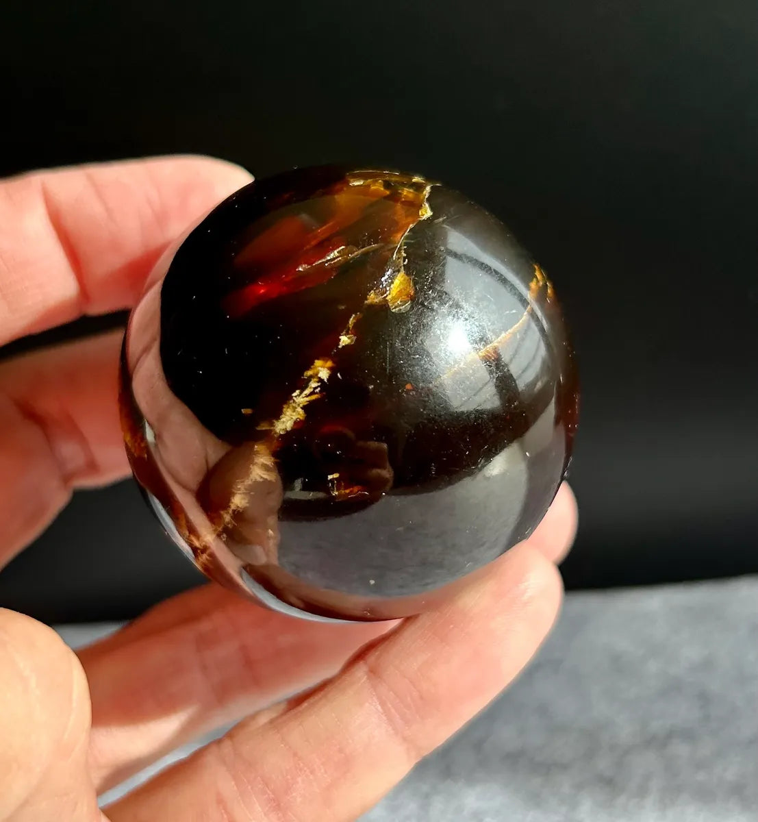 Amber Sphere