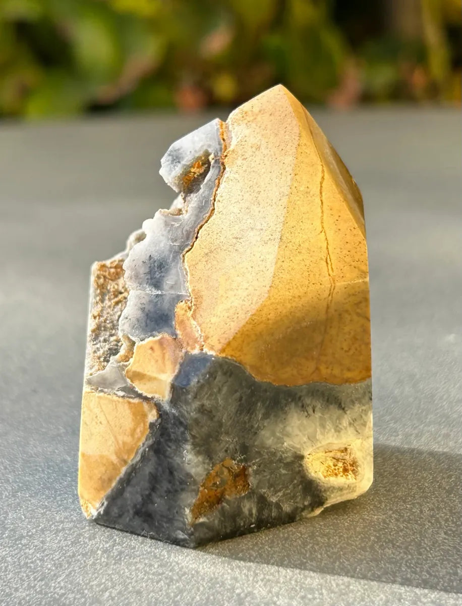 Mosaic Chalcedony Quartz Tower (1)