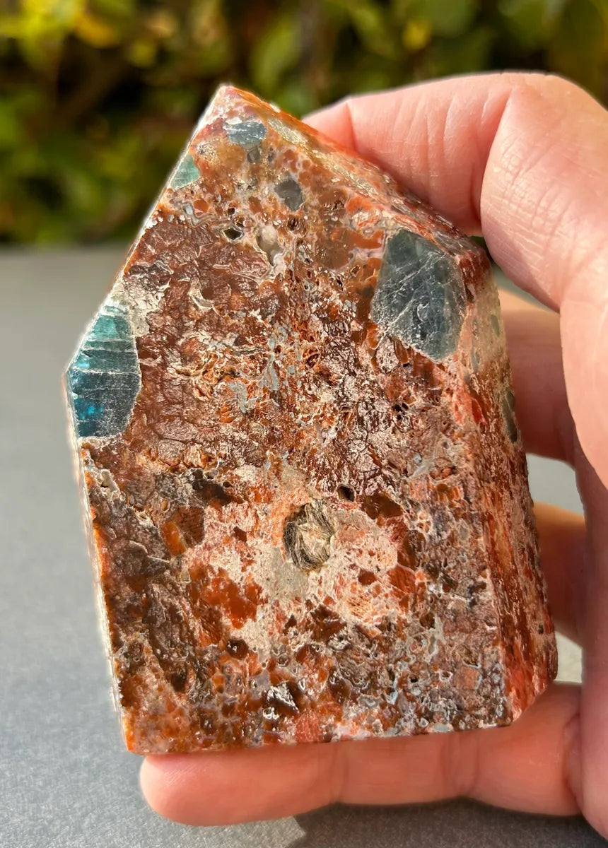 Apatite in Calcite Tower