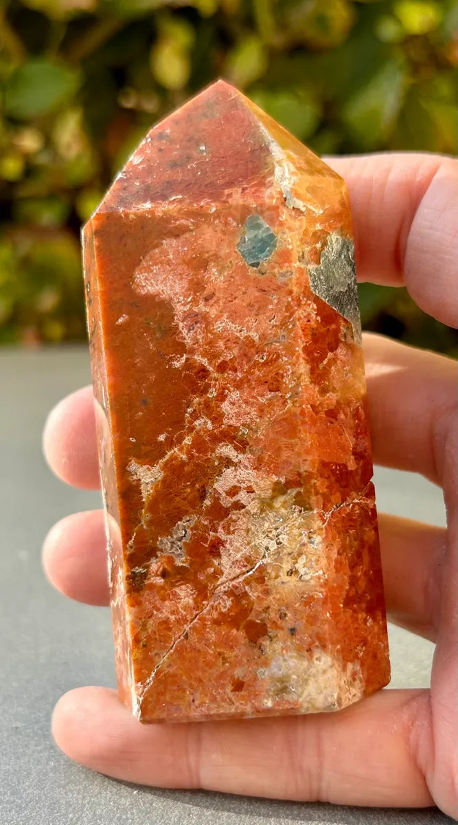 Apatite in Calcite Tower